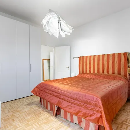 Dimora San Teobaldo Apartment Alba (Piedmont)